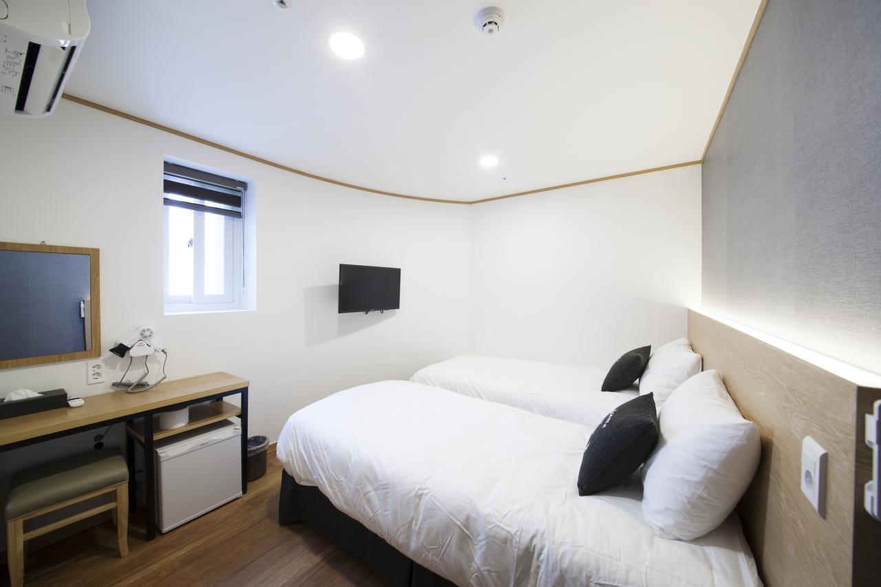 Cioharu Guesthouse Gwanganri Пусан Екстериор снимка